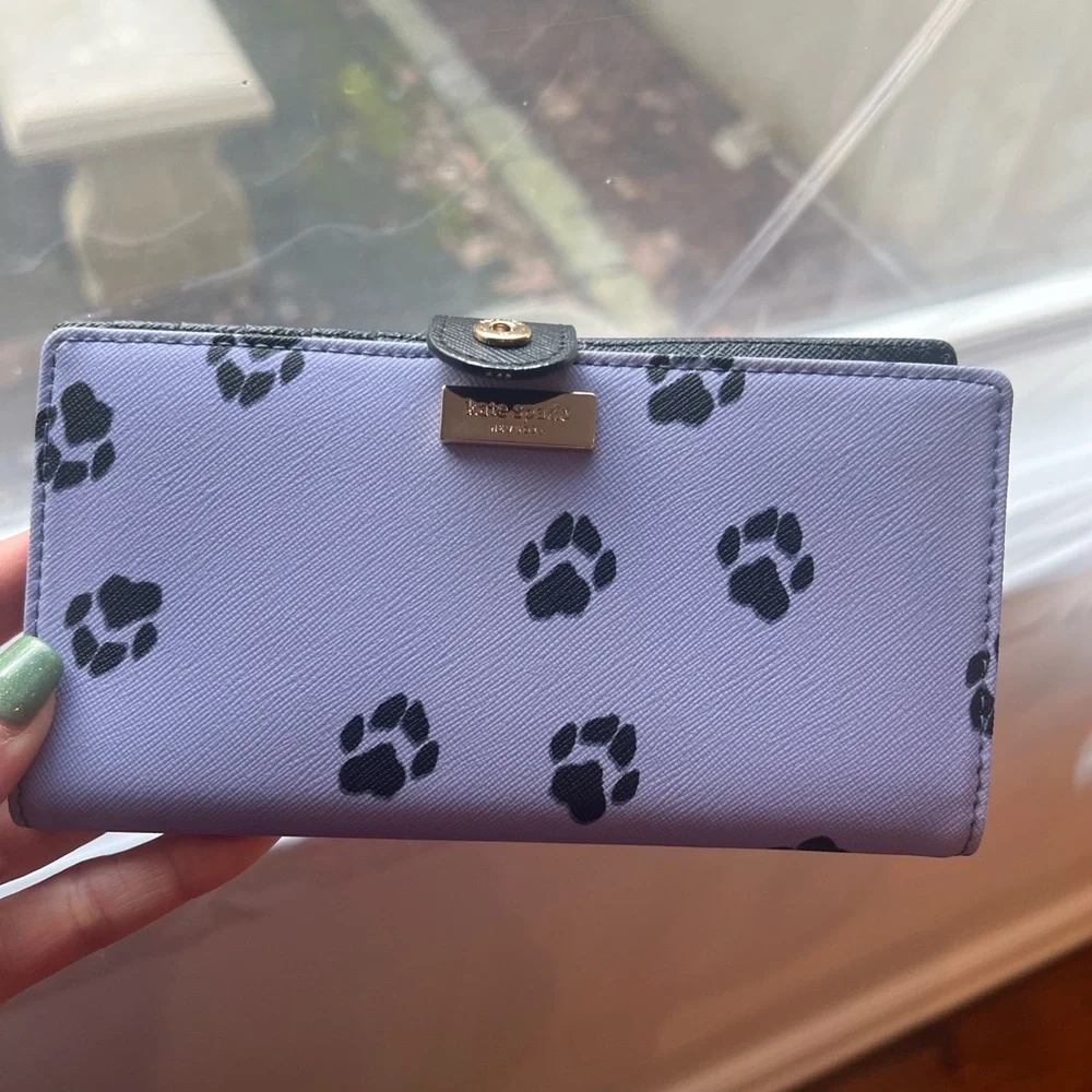 Lavender Paw Print Kate Spade New York Wallet | Dog Lover | New Without Tags - Picture 4 of 6